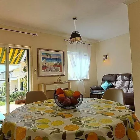 La Petite Maison De Lucas * Pera